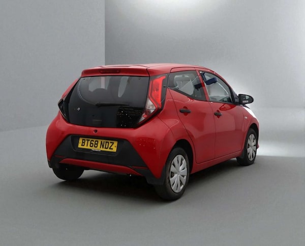 Used Toyota AYGO 2019 for sale - 76263540: Photo 10