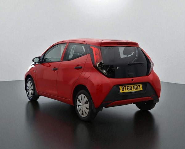 Used Toyota AYGO 2019 for sale - 76263540: Photo 9