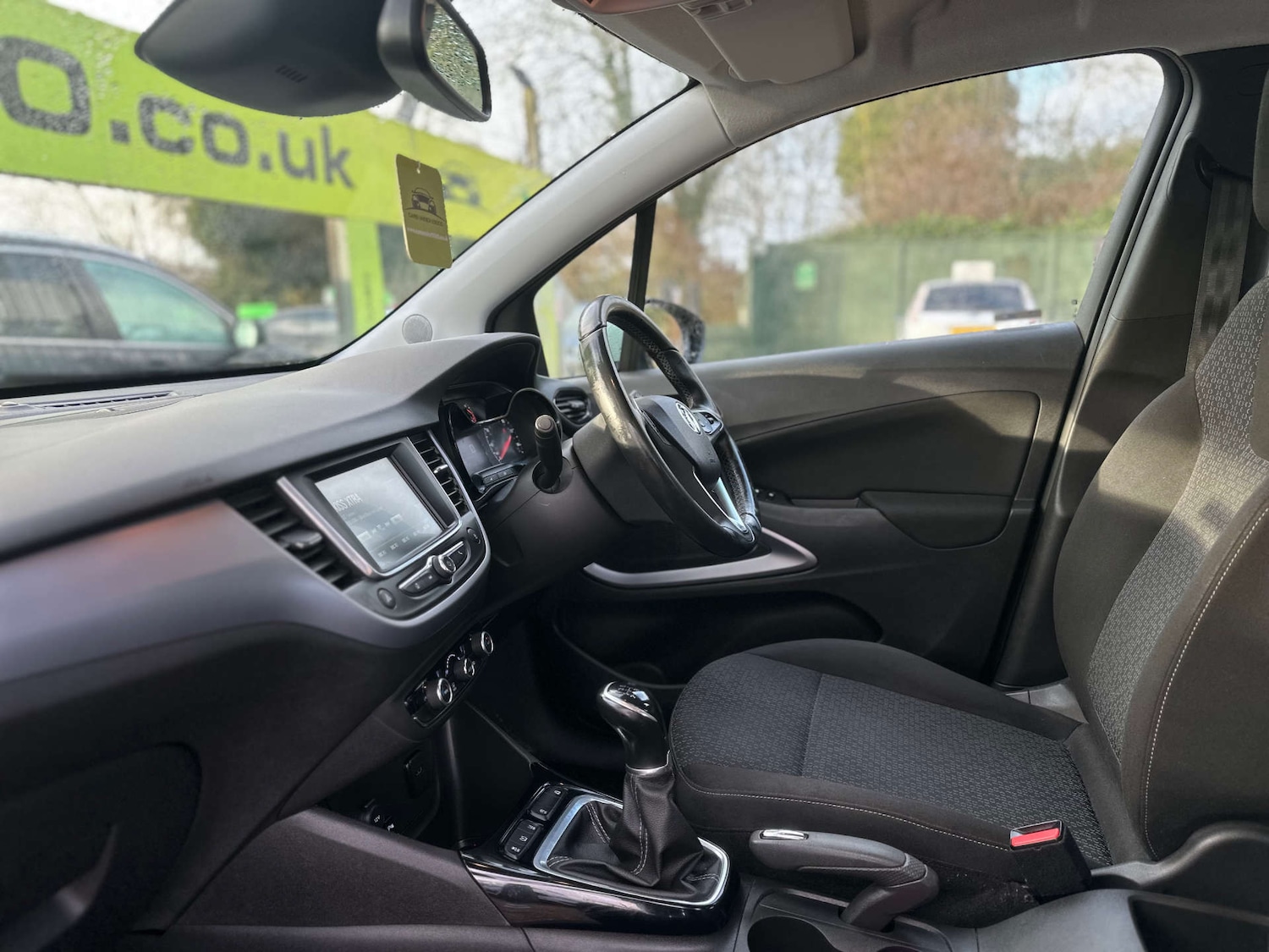 Used Vauxhall Crossland X 2018 for sale - 77125202: Photo 3