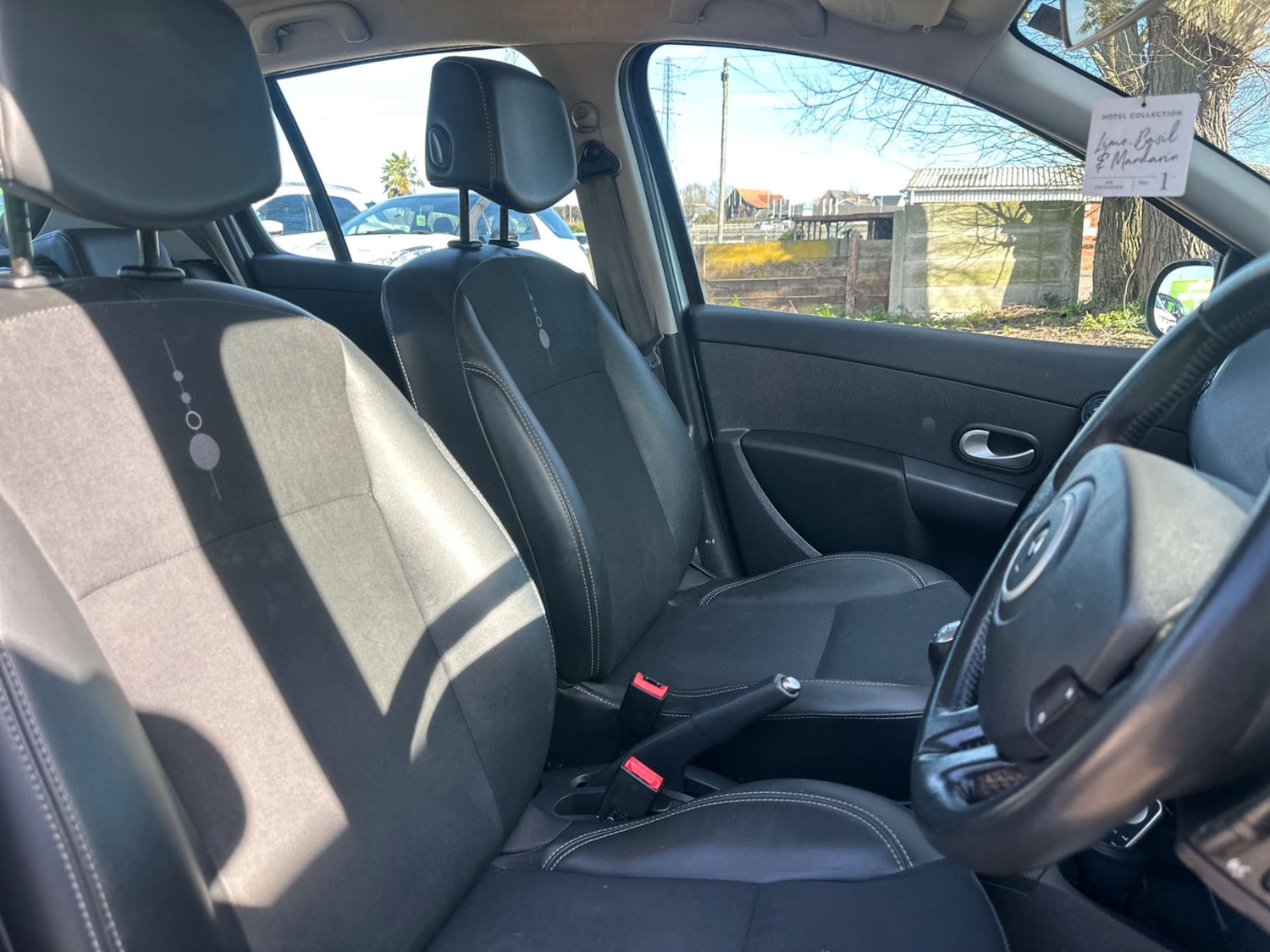 Used Renault Clio 2012 for sale - 77735039: Photo 12