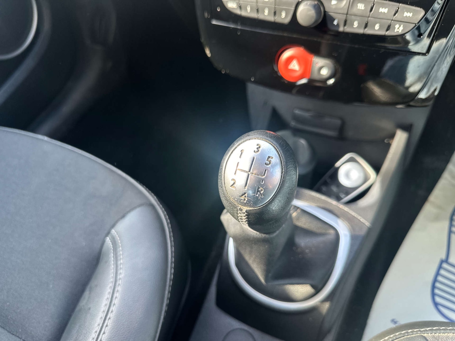 Used Renault Clio 2012 for sale - 77735039: Photo 22