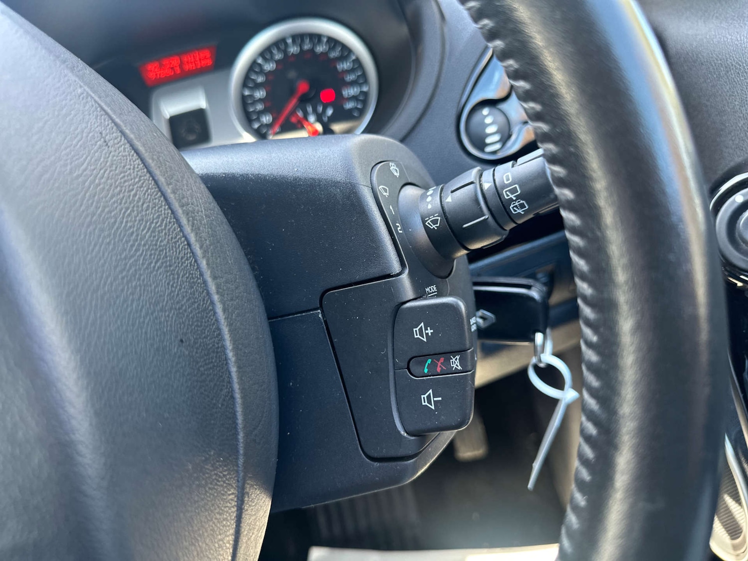 Used Renault Clio 2012 for sale - 77735039: Photo 25