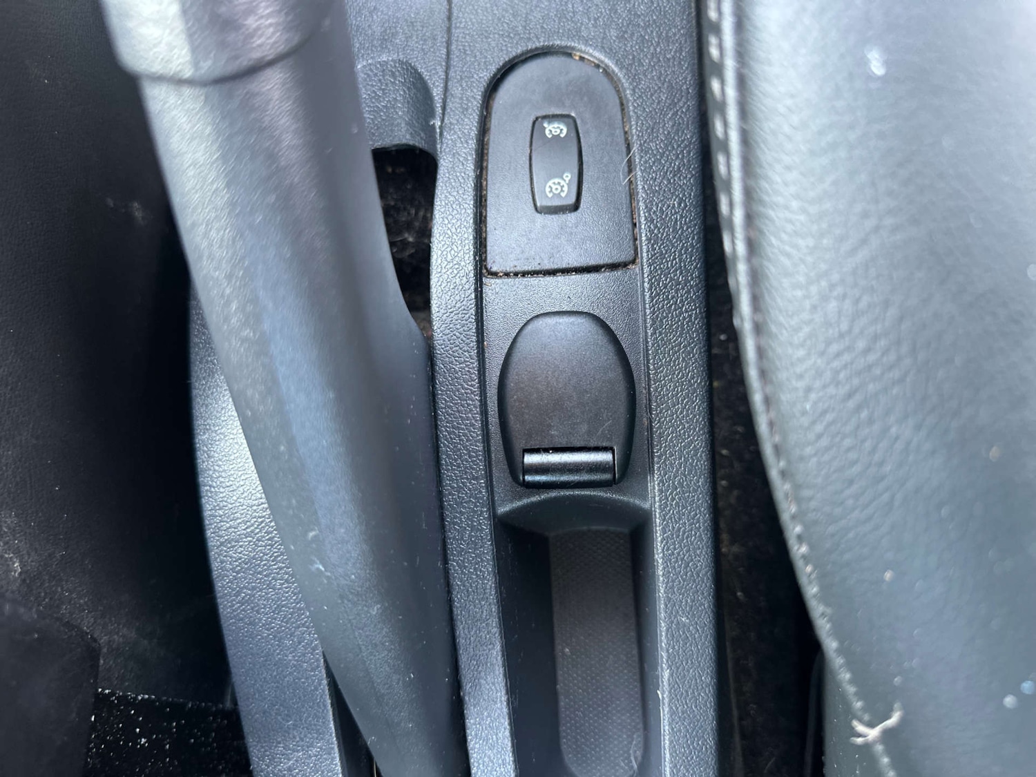 Used Renault Clio 2012 for sale - 77735039: Photo 29