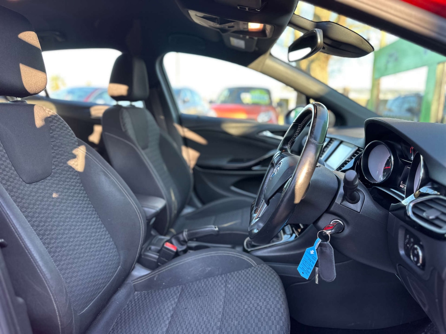 Used Vauxhall Astra 2017 for sale - 77975386: Photo 12