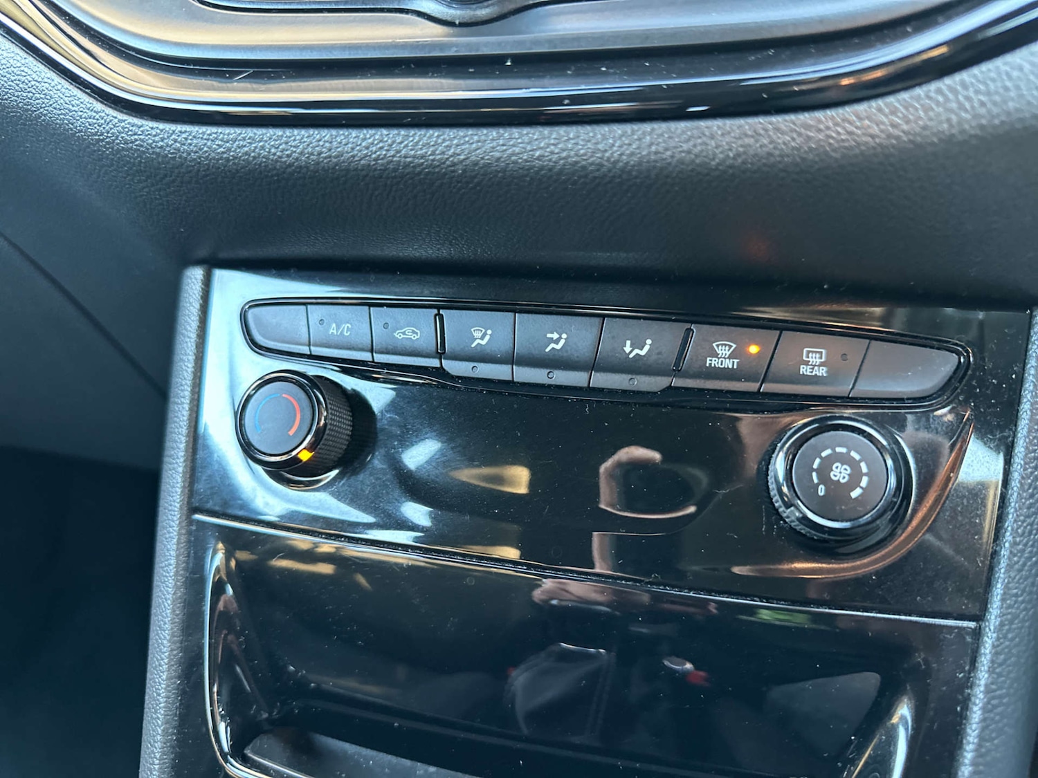 Used Vauxhall Astra 2017 for sale - 77975386: Photo 22