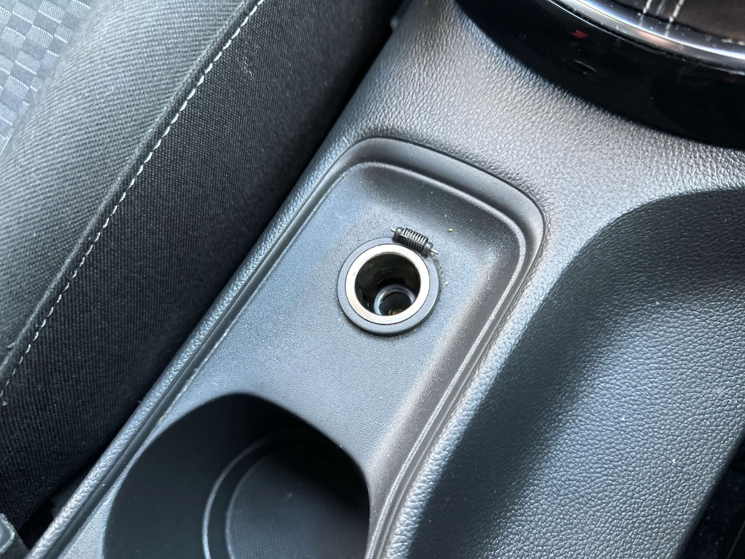 Used Vauxhall Astra 2017 for sale - 77975386: Photo 24