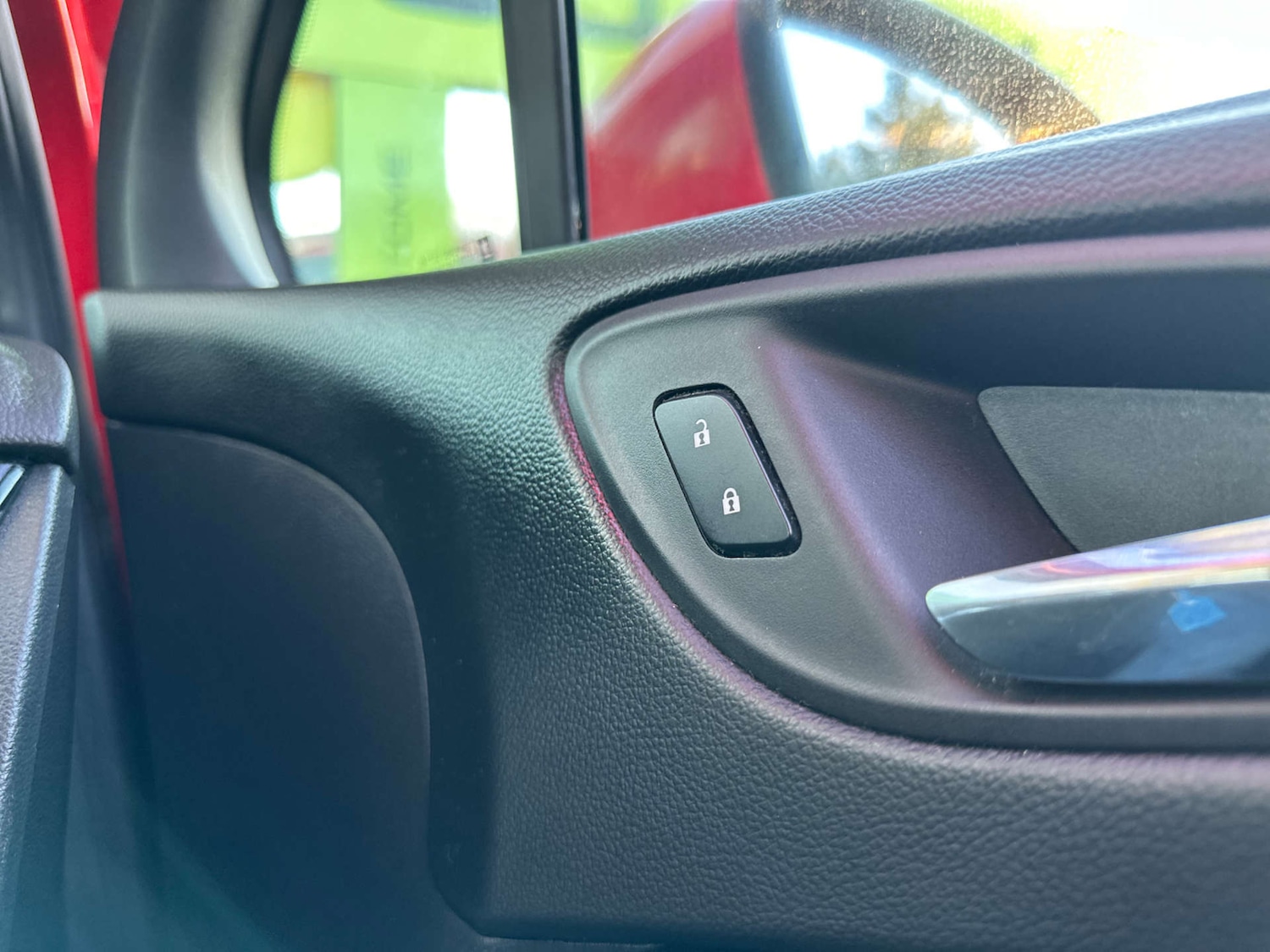 Used Vauxhall Astra 2017 for sale - 77975386: Photo 30