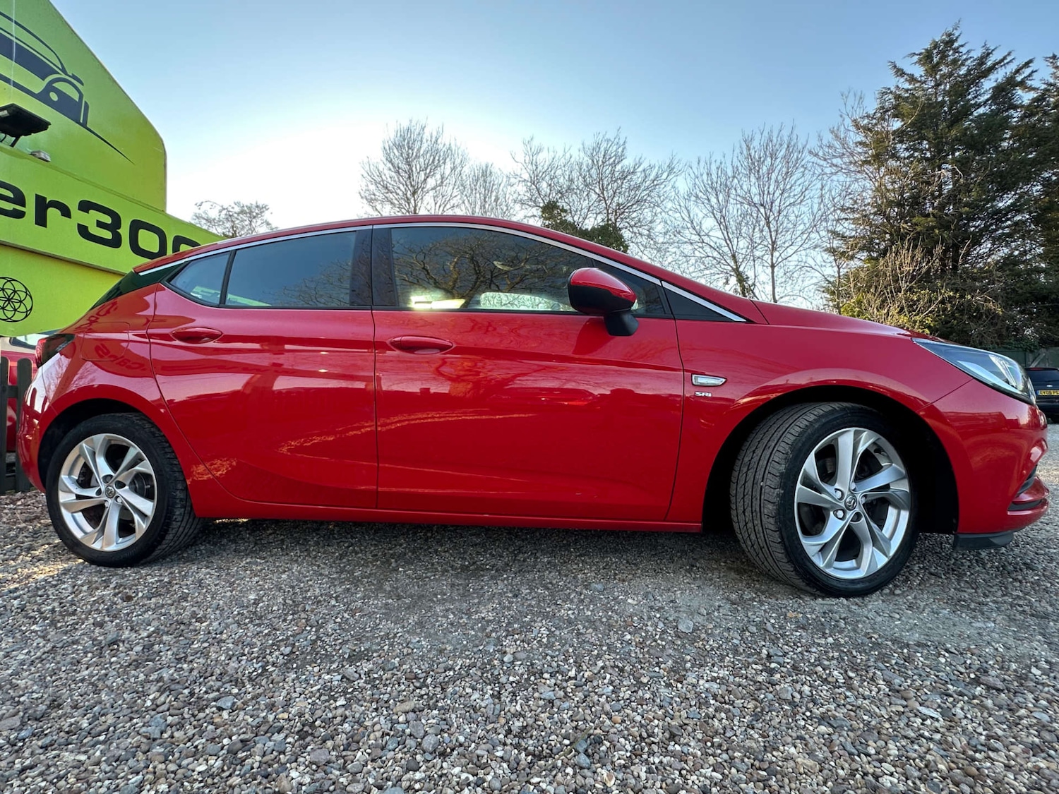 Used Vauxhall Astra 2017 for sale - 77975386: Photo 5