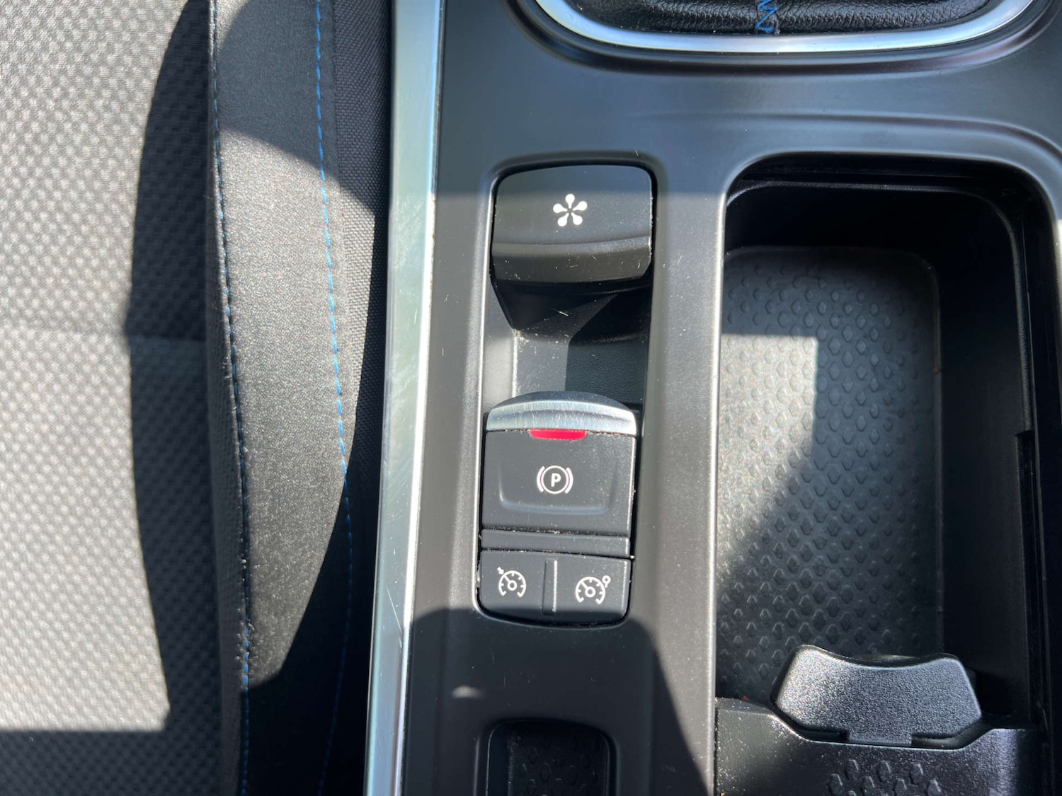 Used Renault Megane 2017 for sale - 77271560: Photo 28