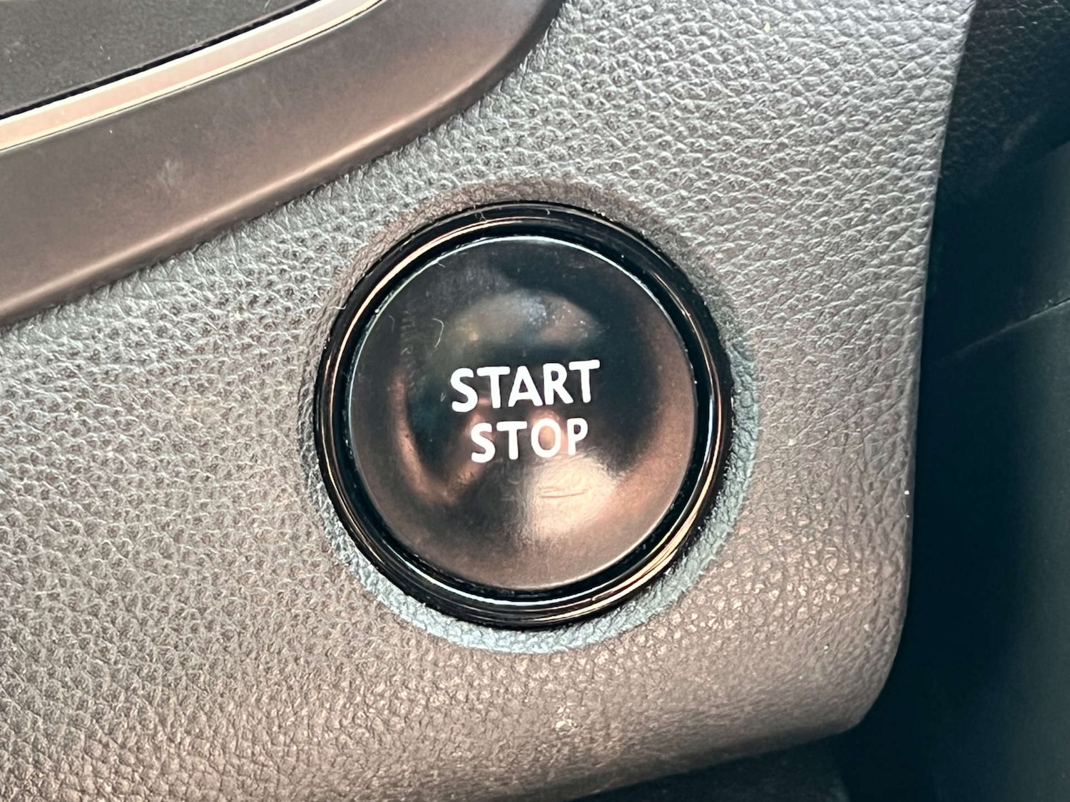 Used Renault Megane 2017 for sale - 77271560: Photo 31