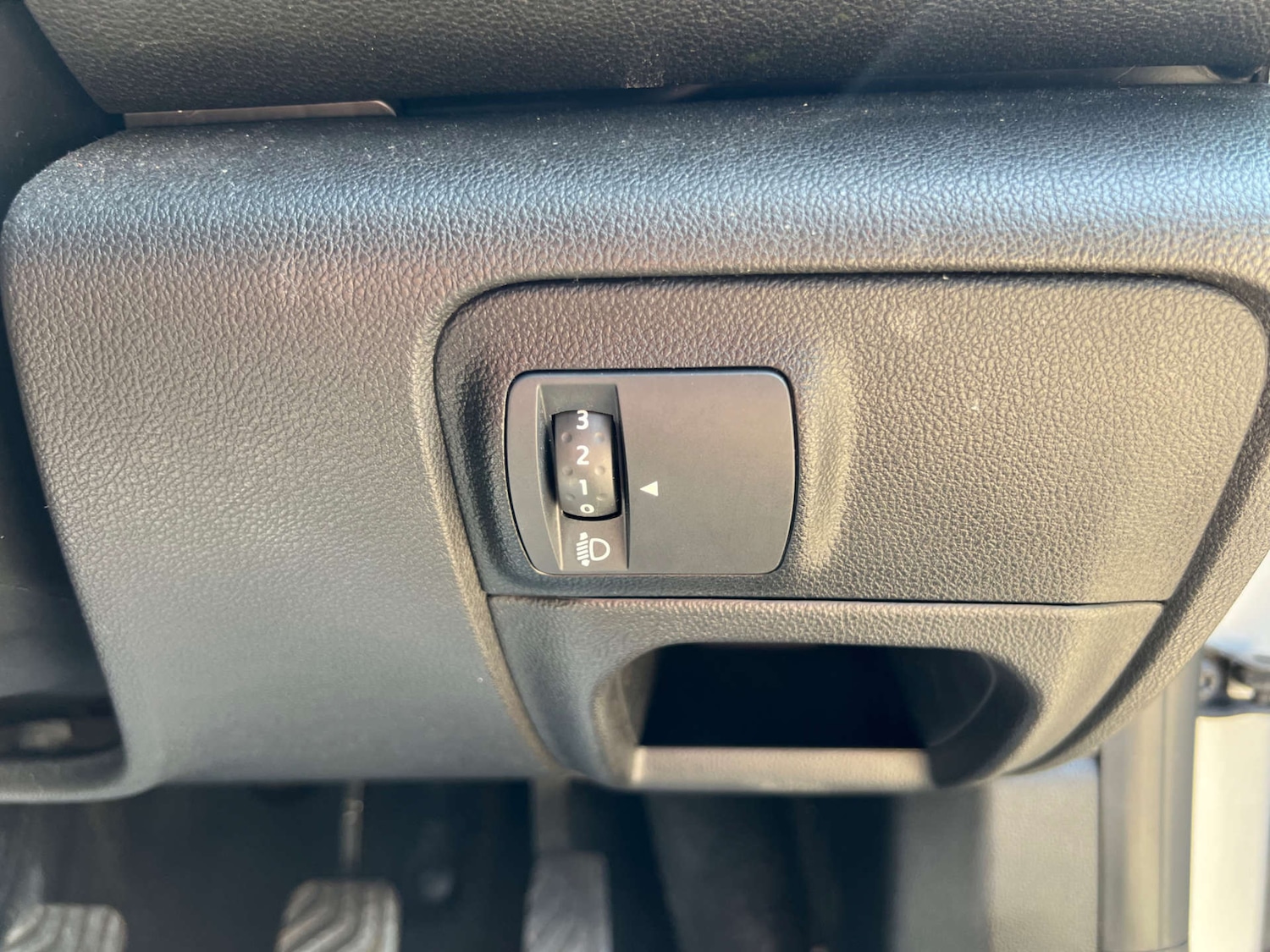 Used Renault Megane 2017 for sale - 77271560: Photo 33