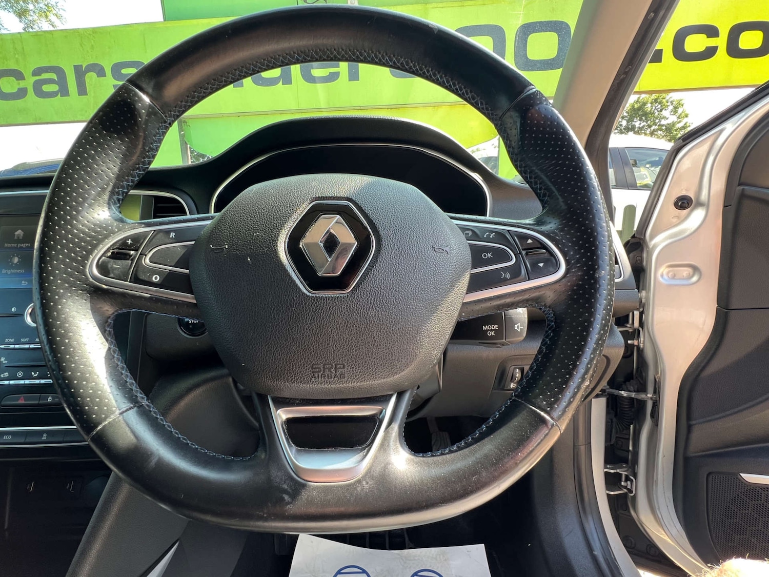 Used Renault Megane 2017 for sale - 77271560: Photo 35