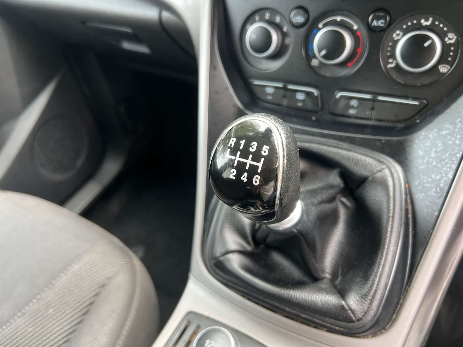 Used Ford Kuga 2016 for sale - 76520346: Photo 38