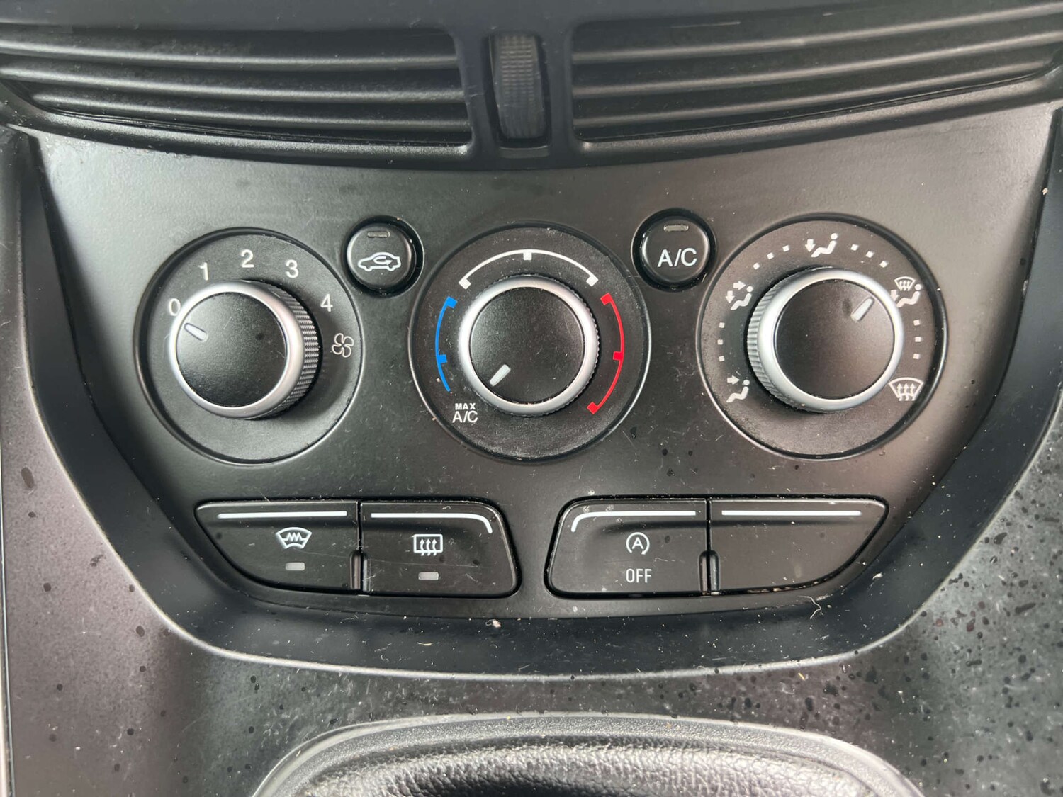 Used Ford Kuga 2016 for sale - 76520346: Photo 40