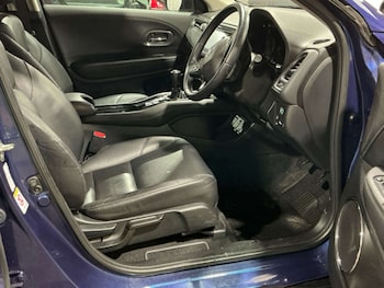 Used Honda HR-V 2017 for sale - 77336944: Photo