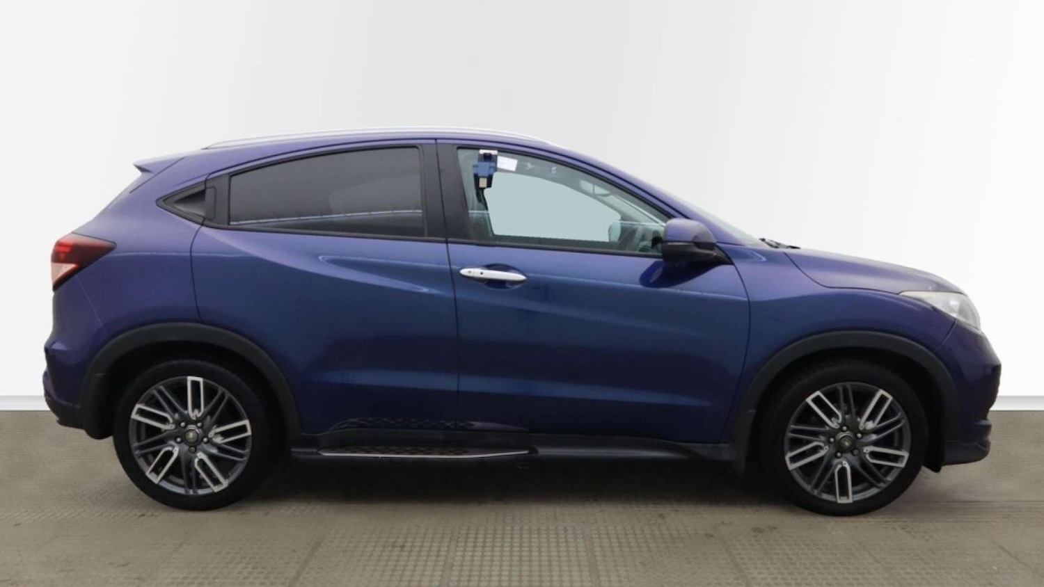 Used Honda HR-V 2017 for sale - 77336944: Photo 9