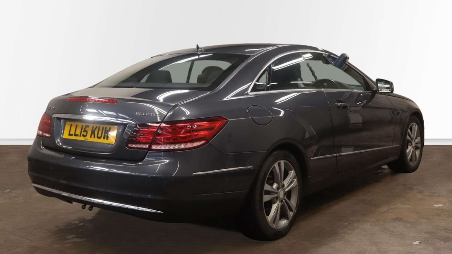 Used Mercedes-Benz E Class 2015 for sale - 76846790: Photo 10