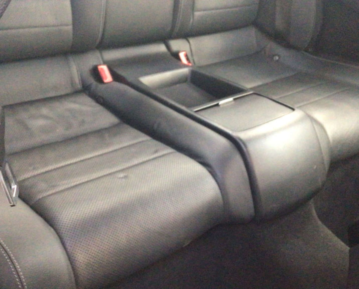 Used Mercedes-Benz E Class 2015 for sale - 76846790: Photo 4