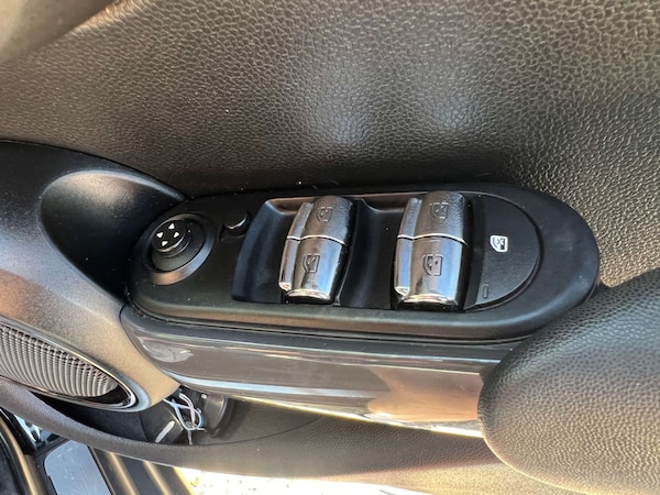 Used MINI Hatch 2016 for sale - 74375439: Photo 29