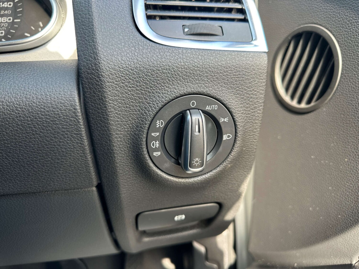 Used Audi Q7 2014 for sale - 77745471: Photo 32