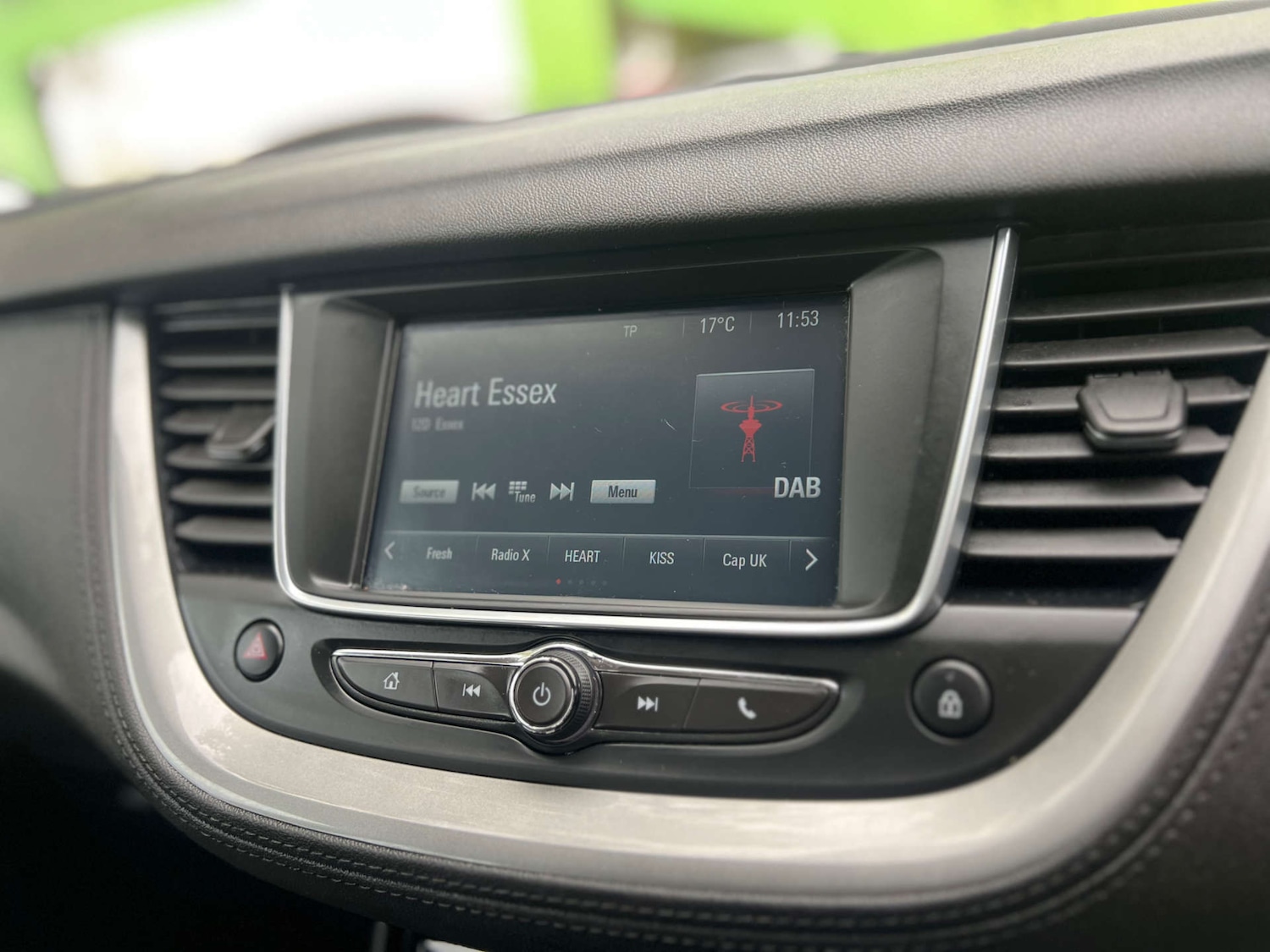 Used Vauxhall Grandland X 2018 for sale - 76601628: Photo 3