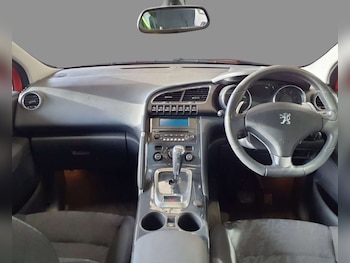 Used Peugeot 3008 2011 for sale - 76878104: Photo