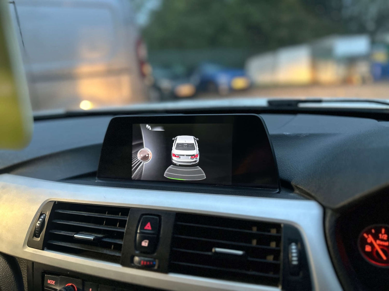 Used BMW 3 Series 2014 for sale - 76709159: Photo 39