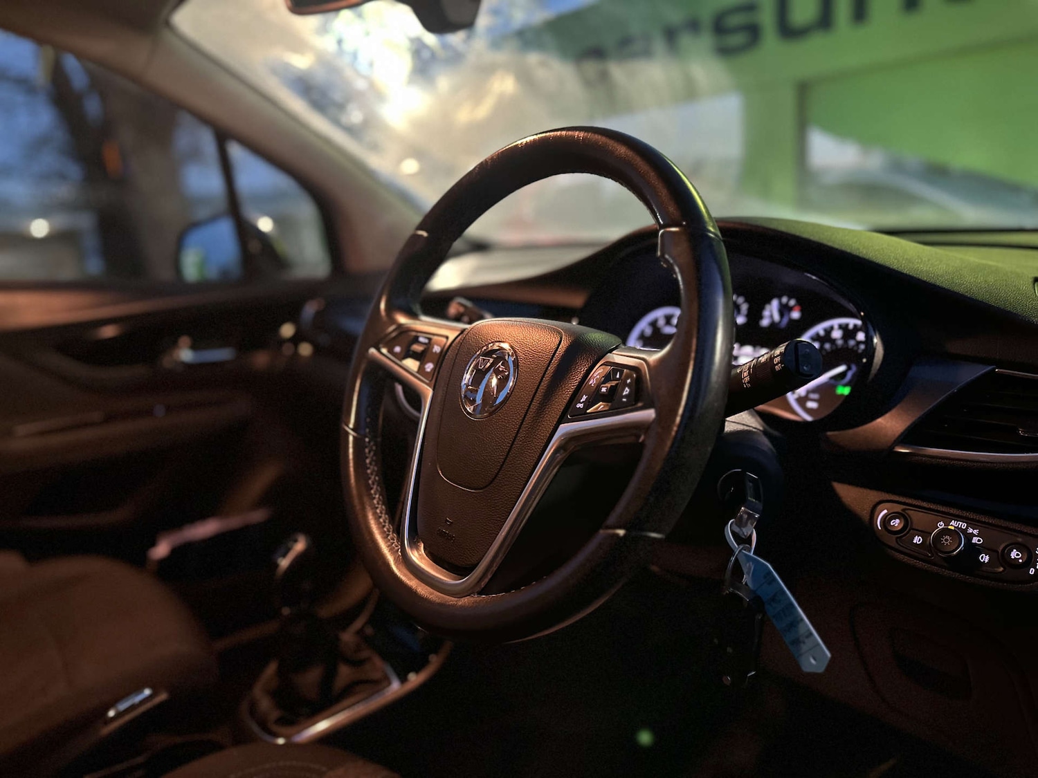 Used Vauxhall Mokka X 2018 for sale - 76762551: Photo 2