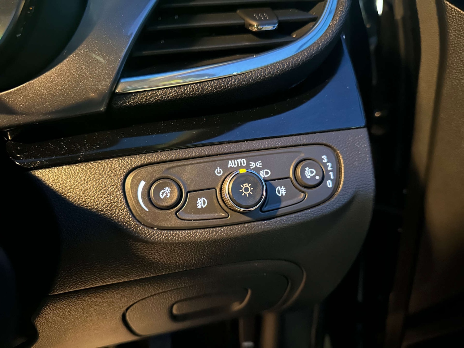 Used Vauxhall Mokka X 2018 for sale - 76762551: Photo 29