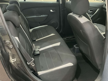 Used Dacia Sandero Stepway 2020 for sale - 79127145: Photo