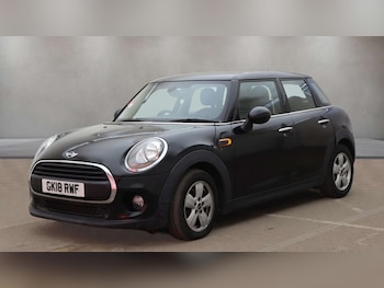 Used MINI Hatch 2018 for sale - 78749888: Photo