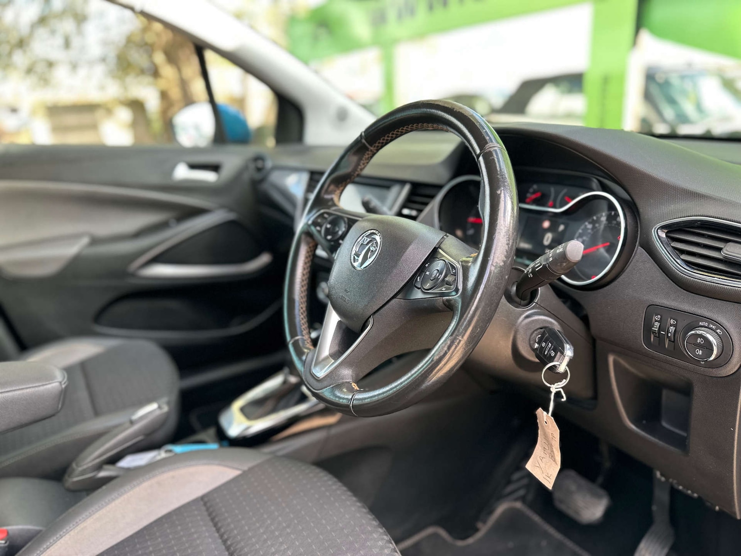 Used Vauxhall Crossland X 2019 for sale - 76412632: Photo 2