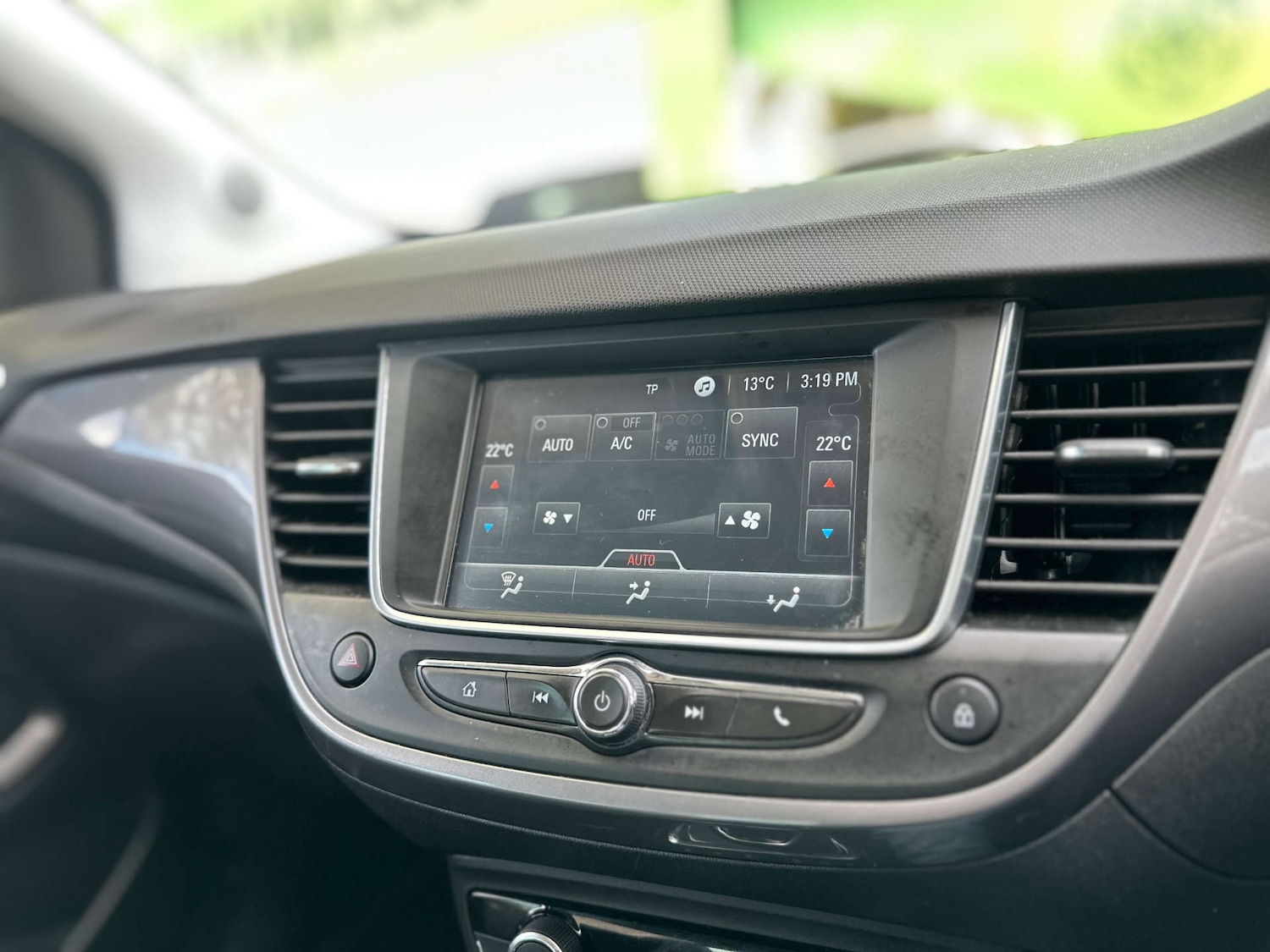 Used Vauxhall Crossland X 2019 for sale - 76412632: Photo 24