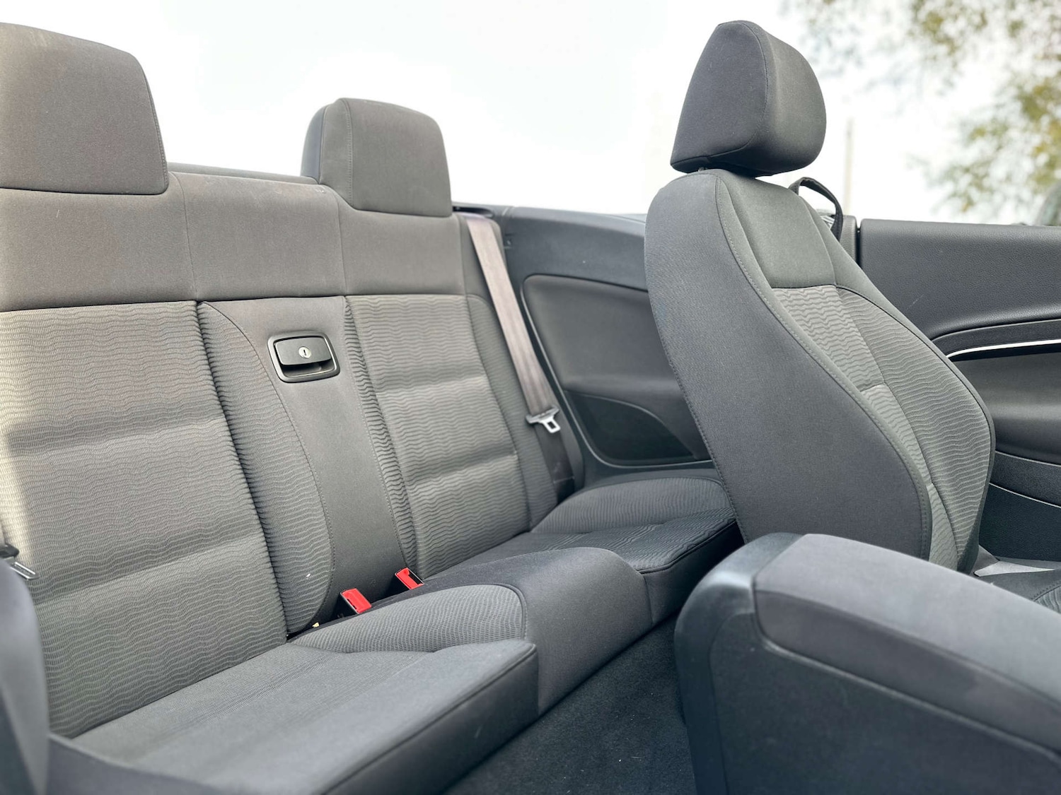 Used Volkswagen EOS 2012 for sale - 76444747: Photo 16