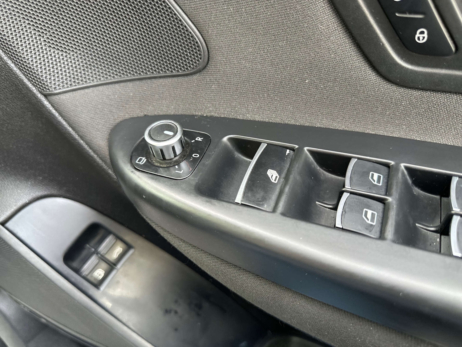 Used Volkswagen EOS 2012 for sale - 76444747: Photo 28