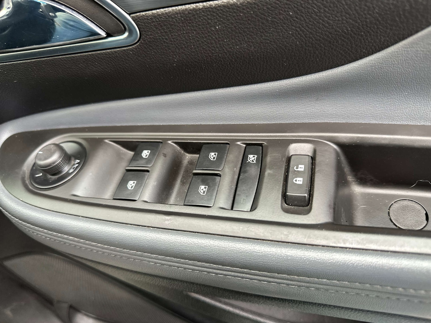 Used Vauxhall Mokka 2015 for sale - 76614769: Photo 28