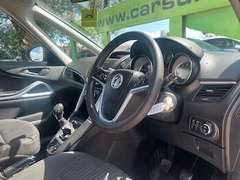 Used Vauxhall Zafira 2015 for sale - 75774694: Photo