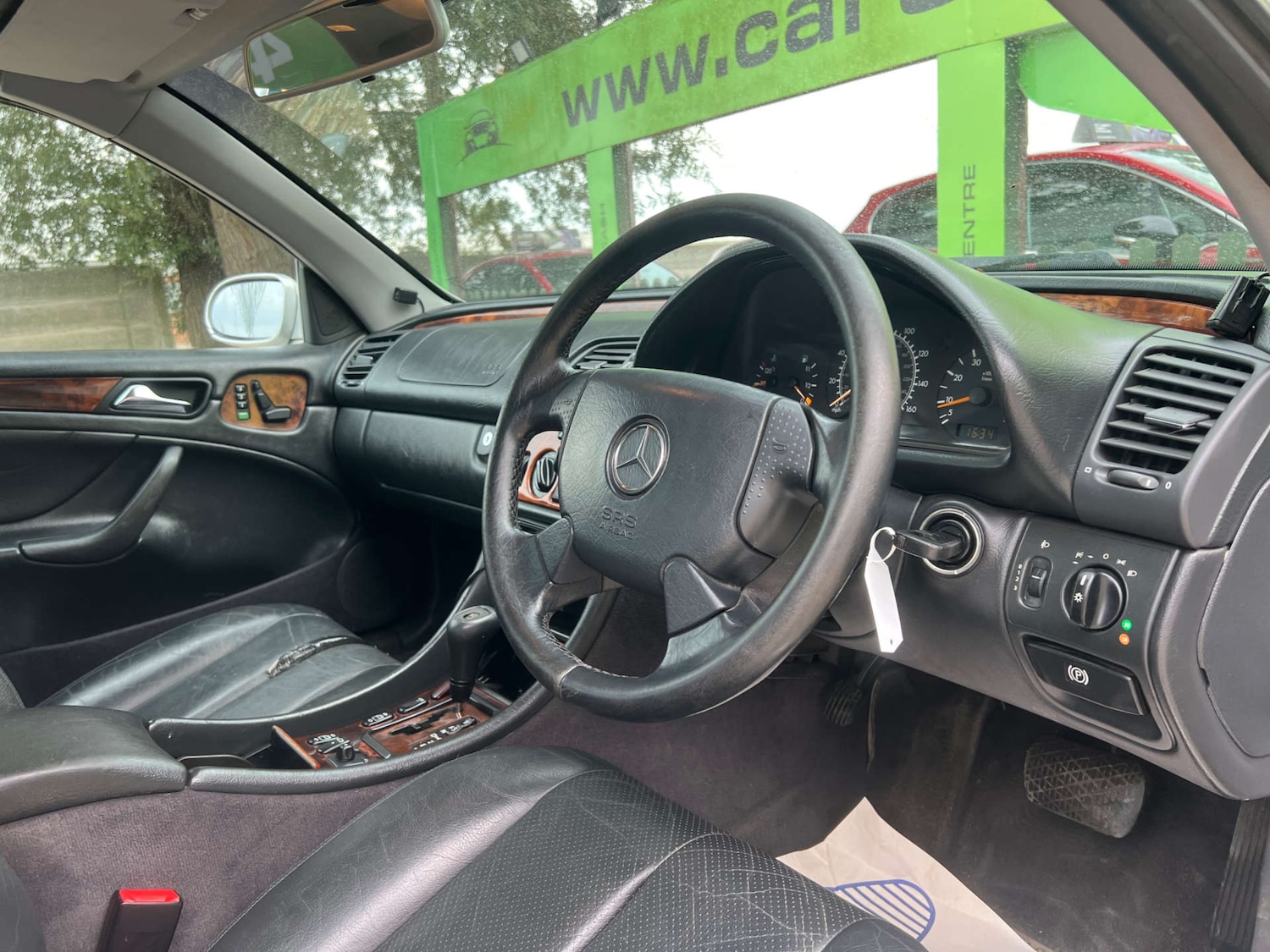 Used Mercedes-Benz CLK 1999 for sale - 76601711: Photo 3