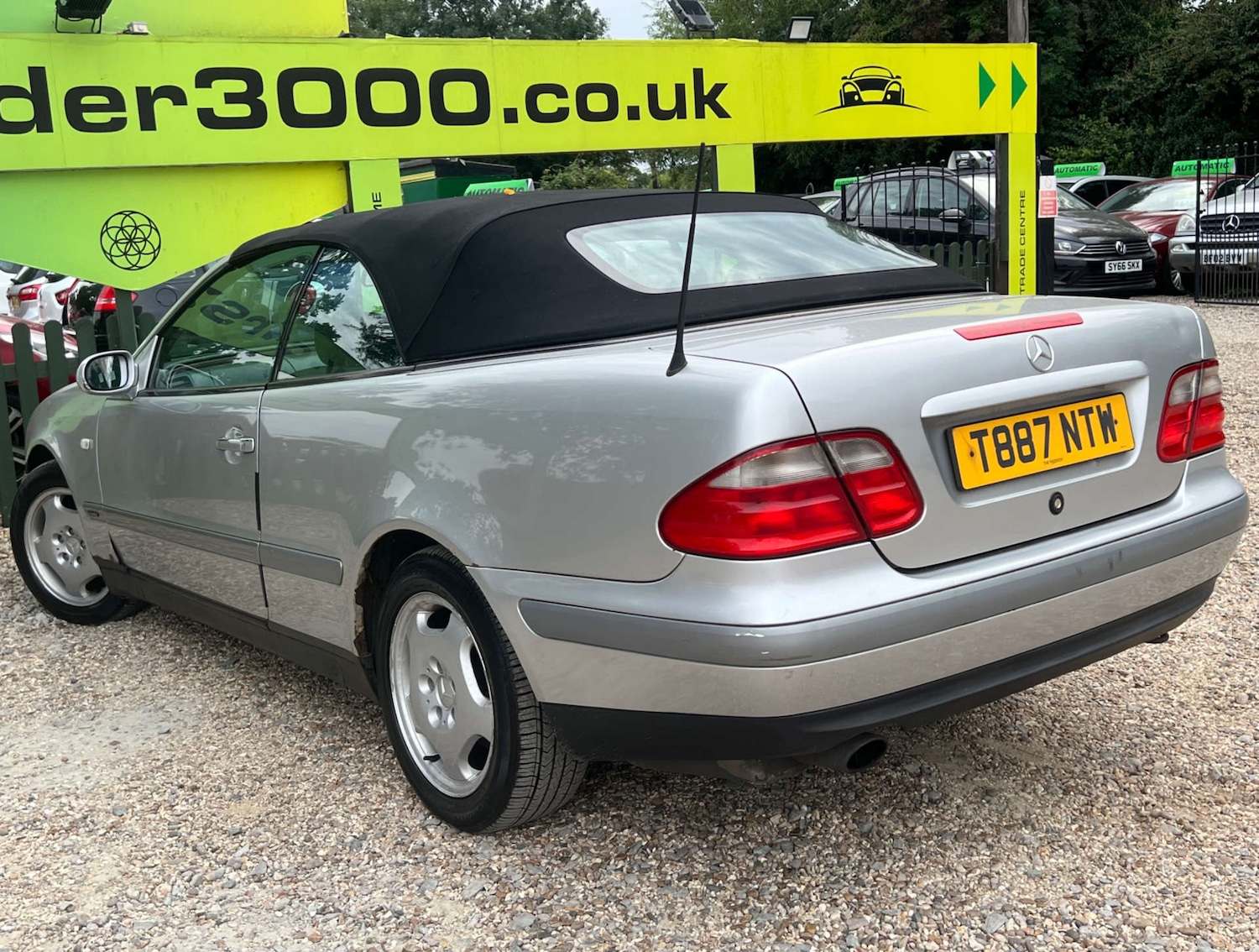 Used Mercedes-Benz CLK 1999 for sale - 76601711: Photo 8