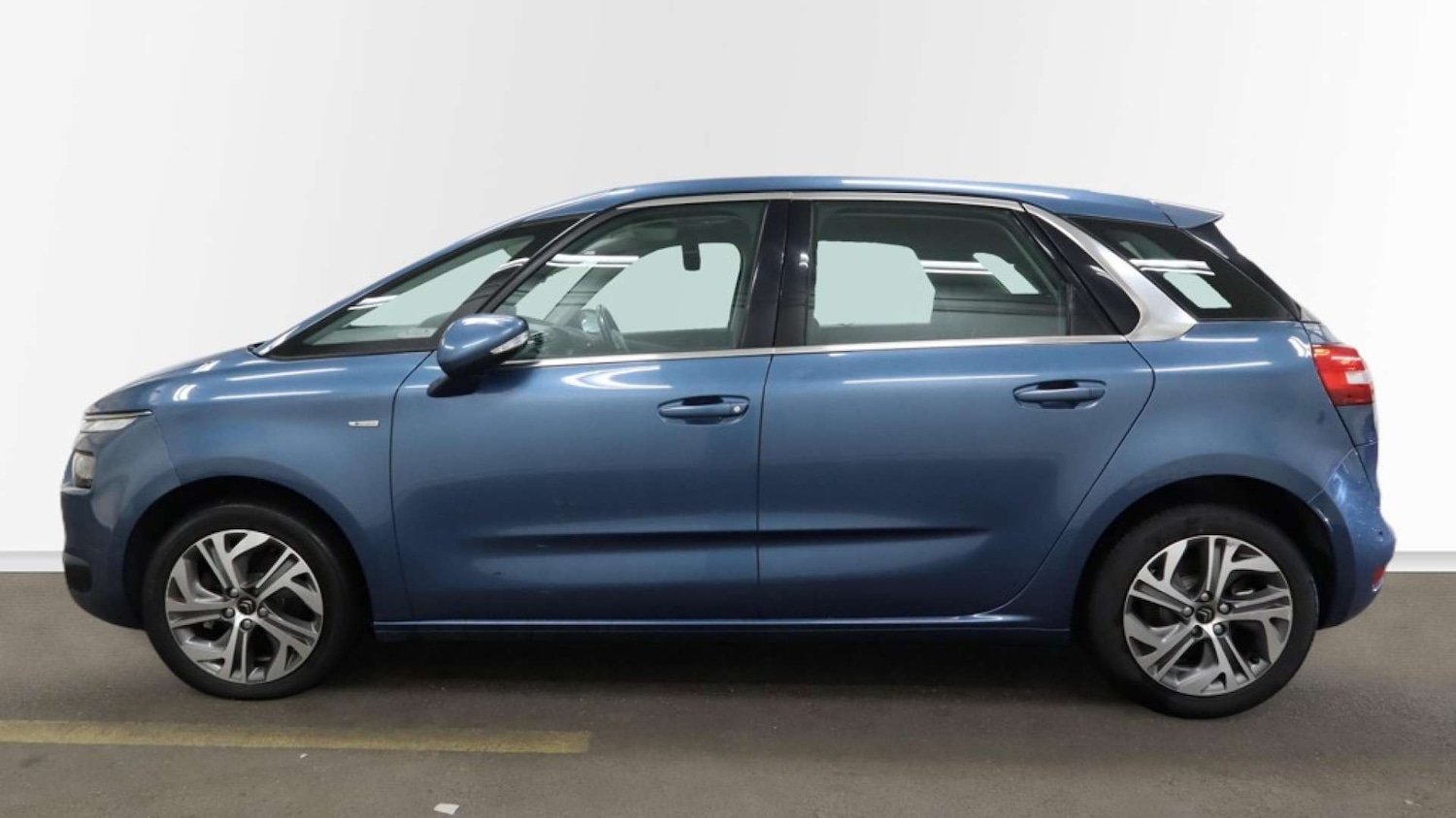 Used Citroen C4 Picasso 2016 for sale - 77378399: Photo 10