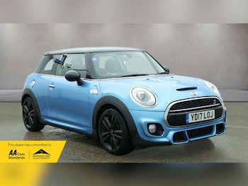 Used MINI Hatch 2017 for sale - 77933956: Photo
