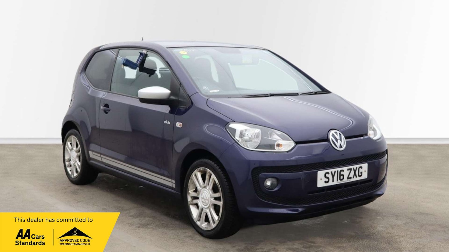 Used Volkswagen up! 2016 for sale - 76469515: Photo 1