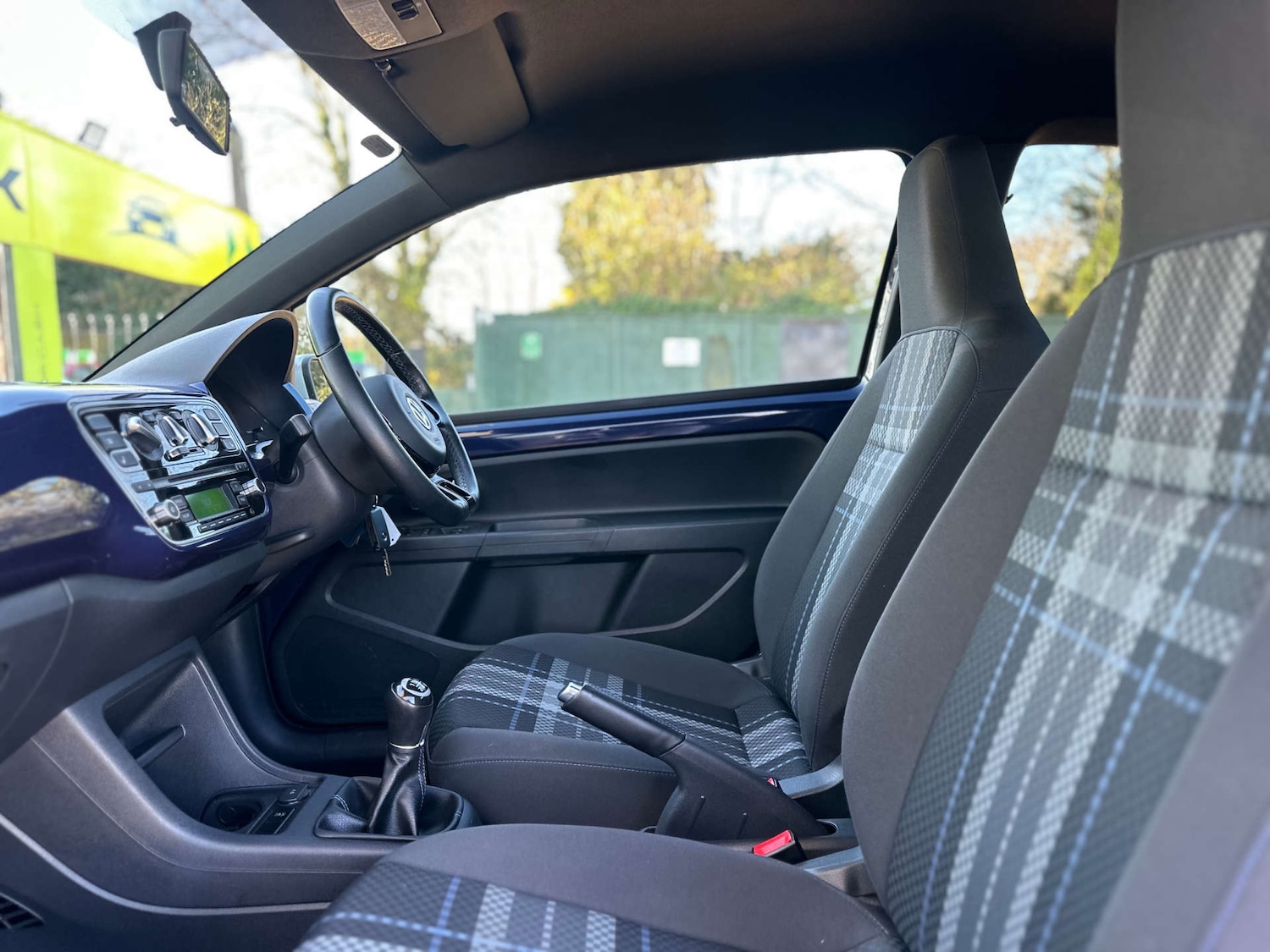 Used Volkswagen up! 2016 for sale - 76469515: Photo 14