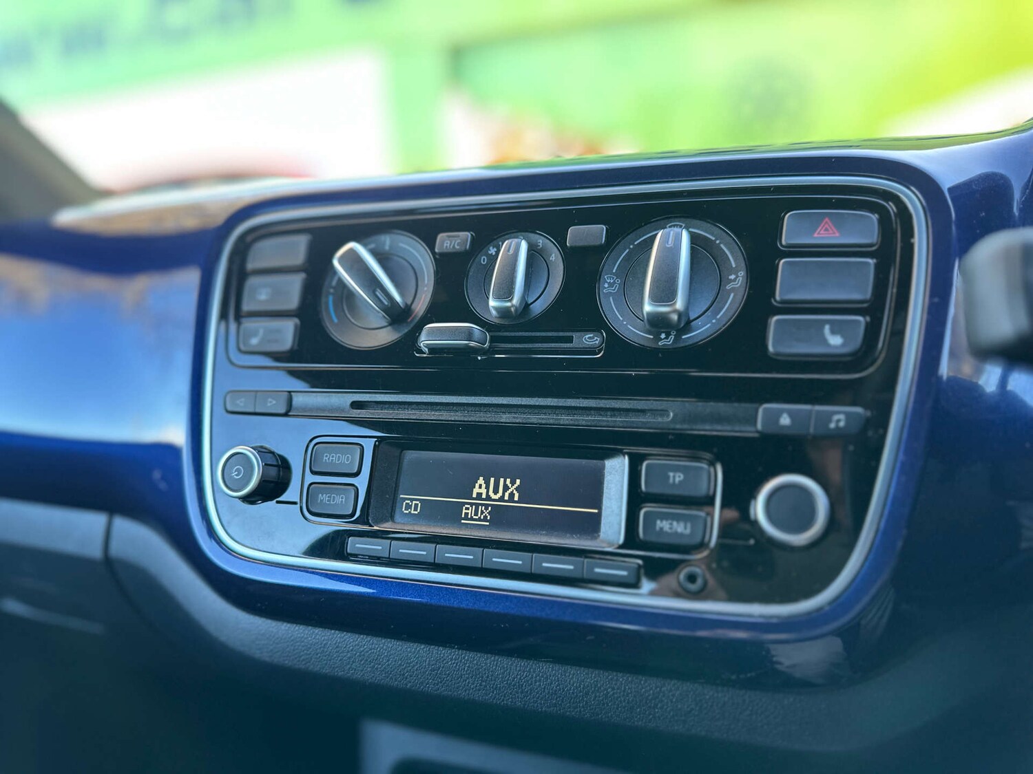 Used Volkswagen up! 2016 for sale - 76469515: Photo 17