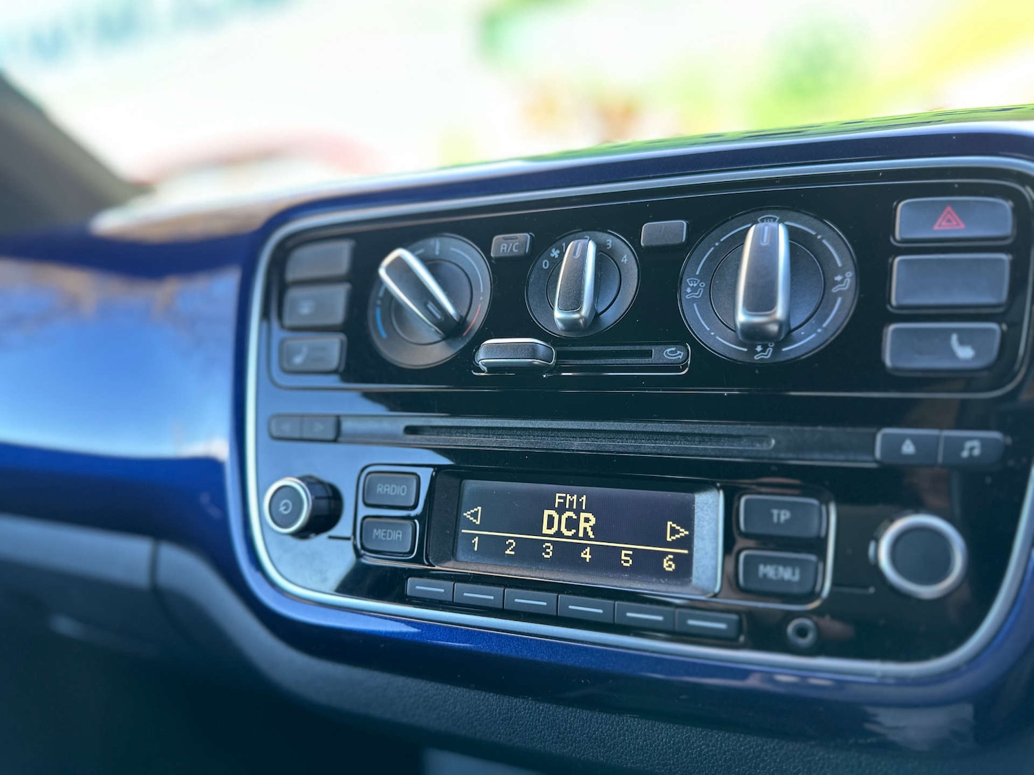 Used Volkswagen up! 2016 for sale - 76469515: Photo 18