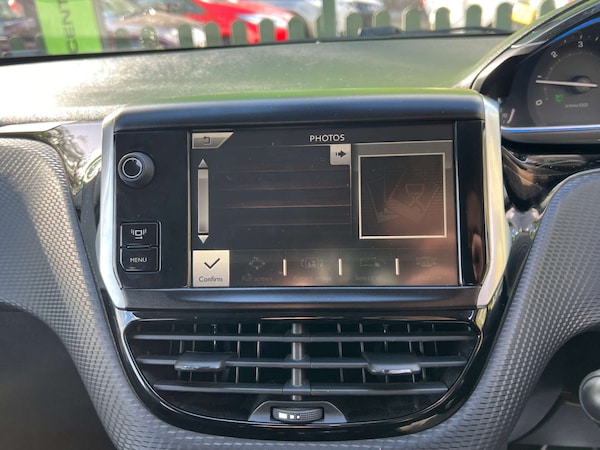Used Peugeot 2008 2014 for sale - 76265223: Photo 19