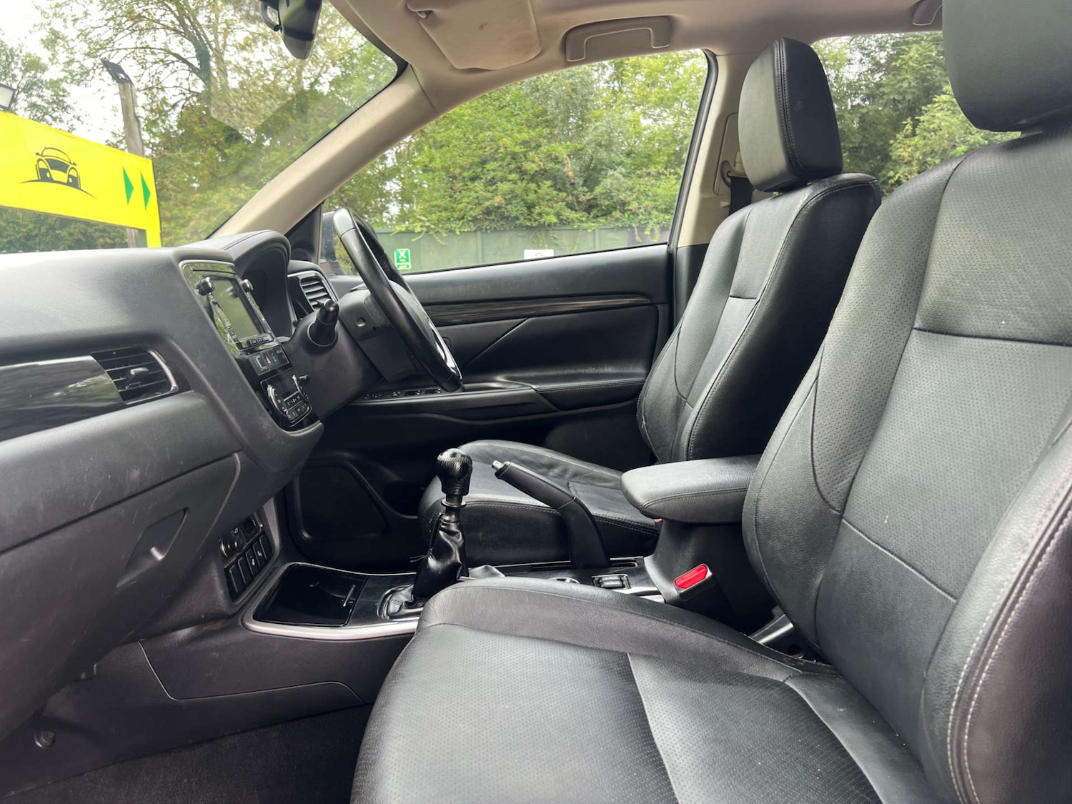 Used Mitsubishi Outlander 2016 for sale - 76921273: Photo 15