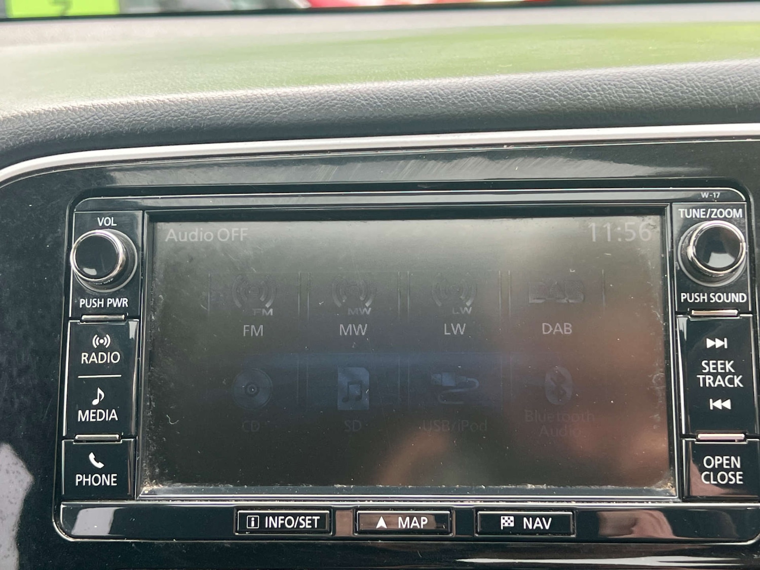 Used Mitsubishi Outlander 2016 for sale - 76921273: Photo 18