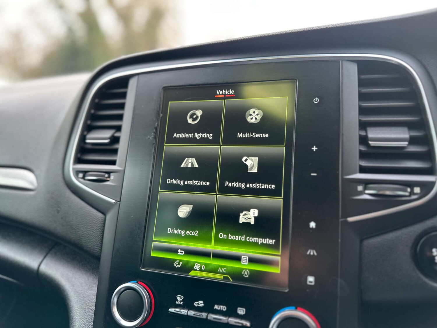 Used Renault Megane 2016 for sale - 77483346: Photo 25