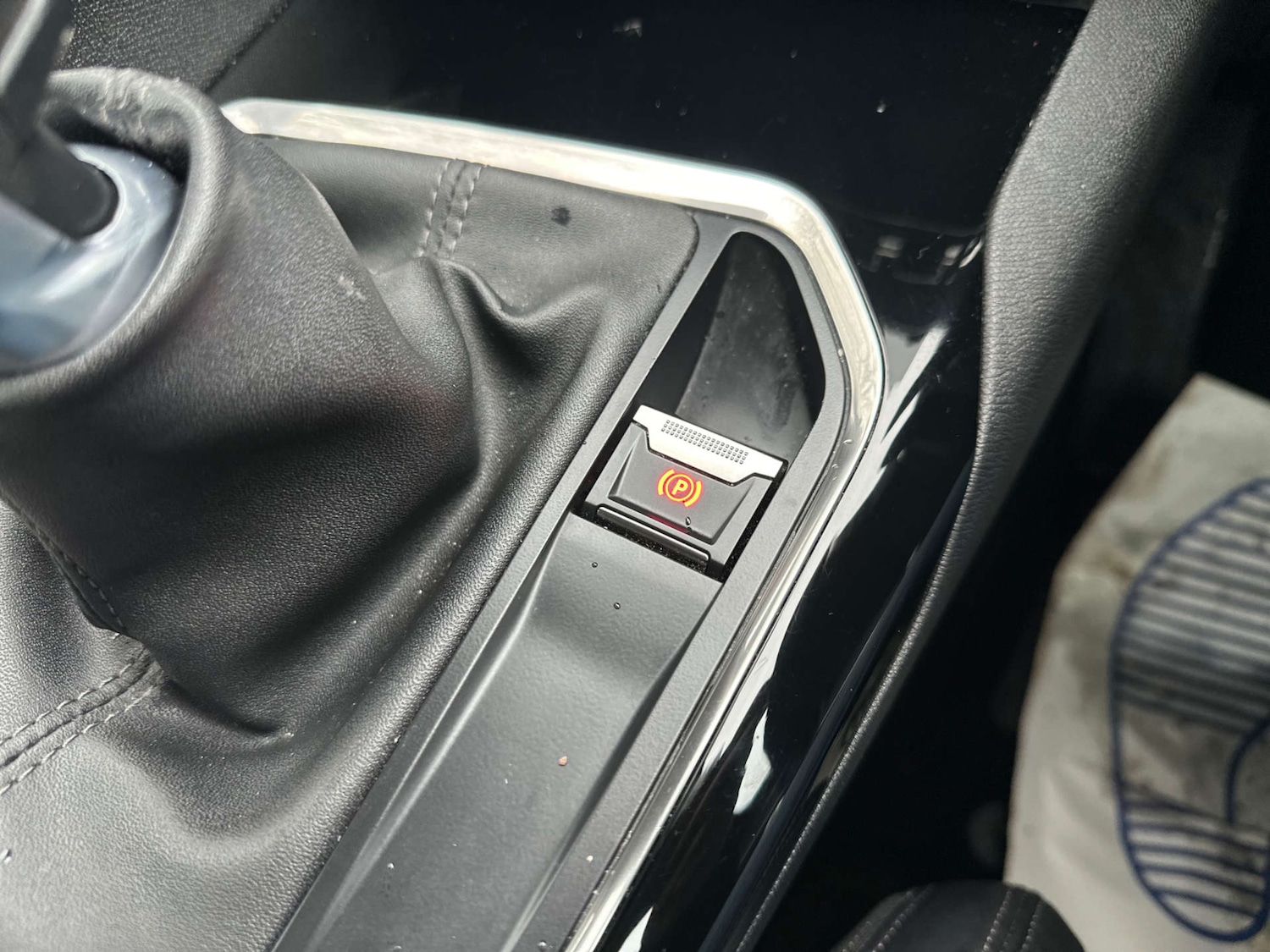 Used Peugeot 3008 2017 for sale - 77392220: Photo 25